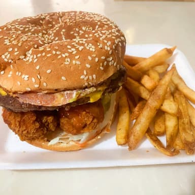 Burger con Boneless