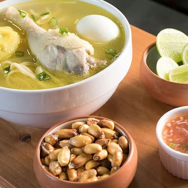 Caldo de gallina con presa grande
