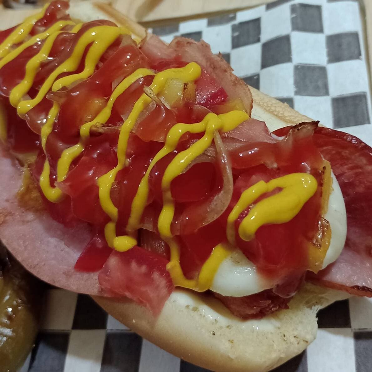 Hot-Dog Hawaiano