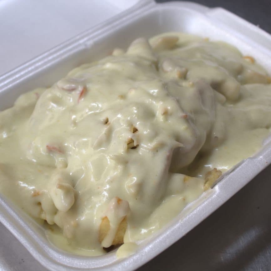 Salchipapa Super Gratinada + Gaseosa