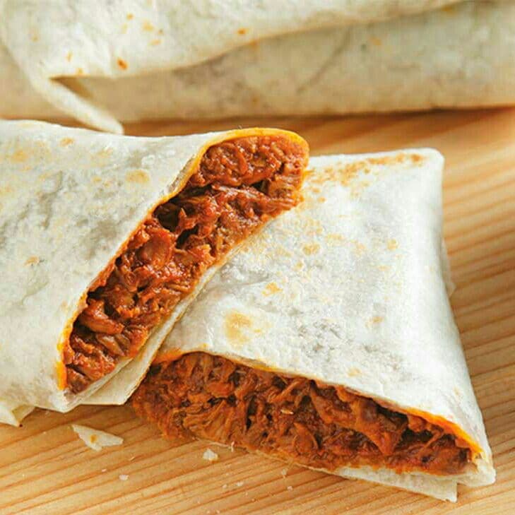 2 Burritos de Papas Con Chorizo + Coca Cola.