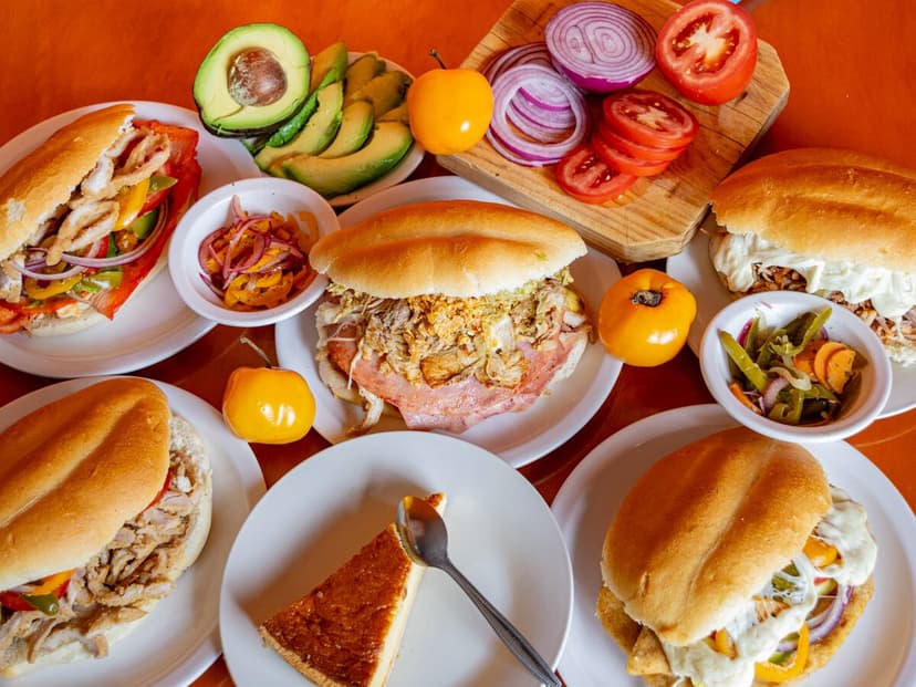 Tortas El Amigo Jr.