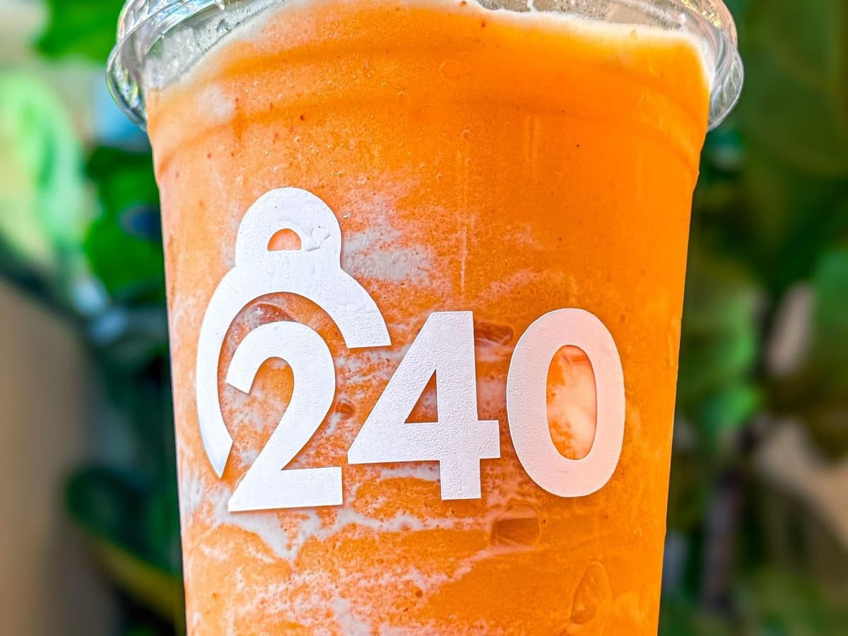 240 Coffe House and Healthy Bar