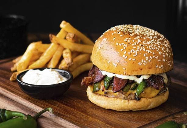 Creamy jalapeño burger