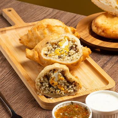 Empanada Yuca Mixta