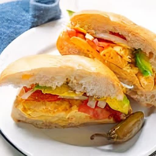 Torta de Huevo con Frijoles