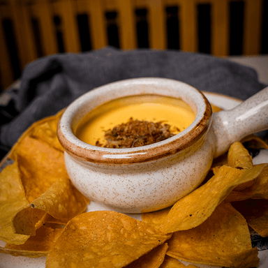 Fondue 3 Quesos con Nachos