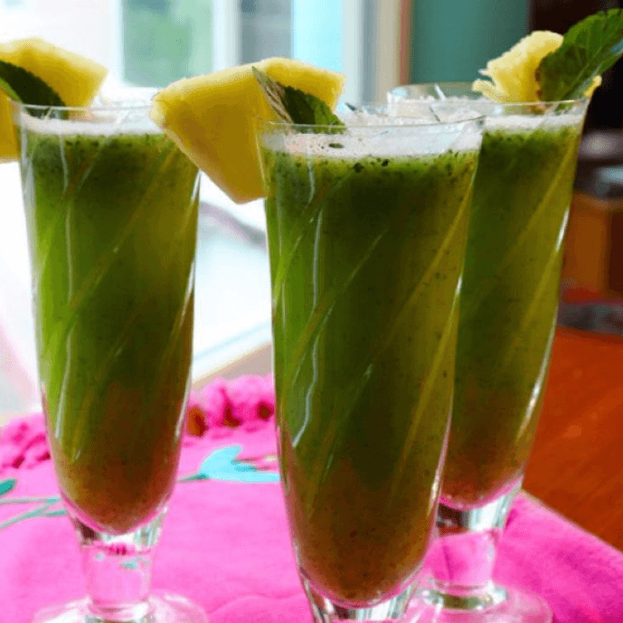 Agua Piña Hierbabuena