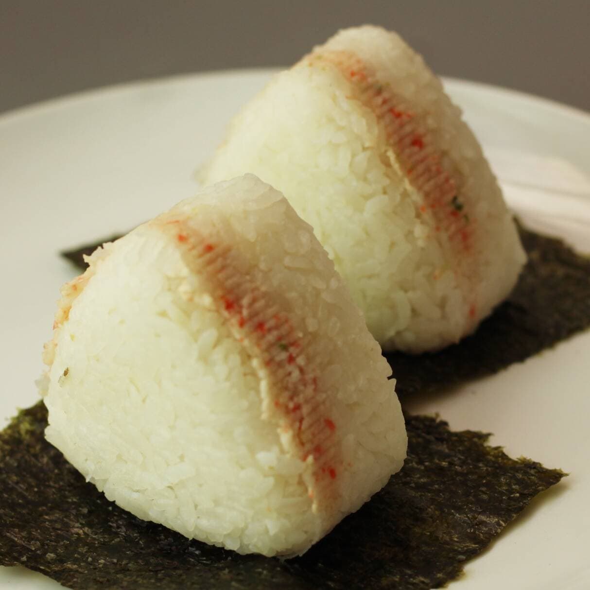 2  Onigiris de Tampico