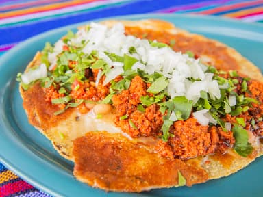 QUESADILLA DE CHORIZO