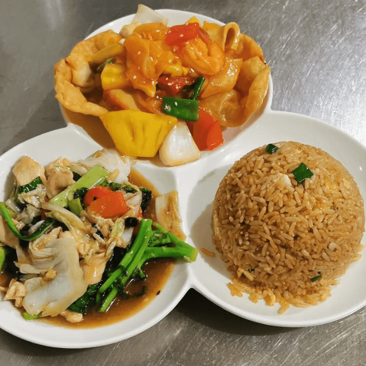 Kam Lu Wantán, Pollo con Tausi y Chaufa