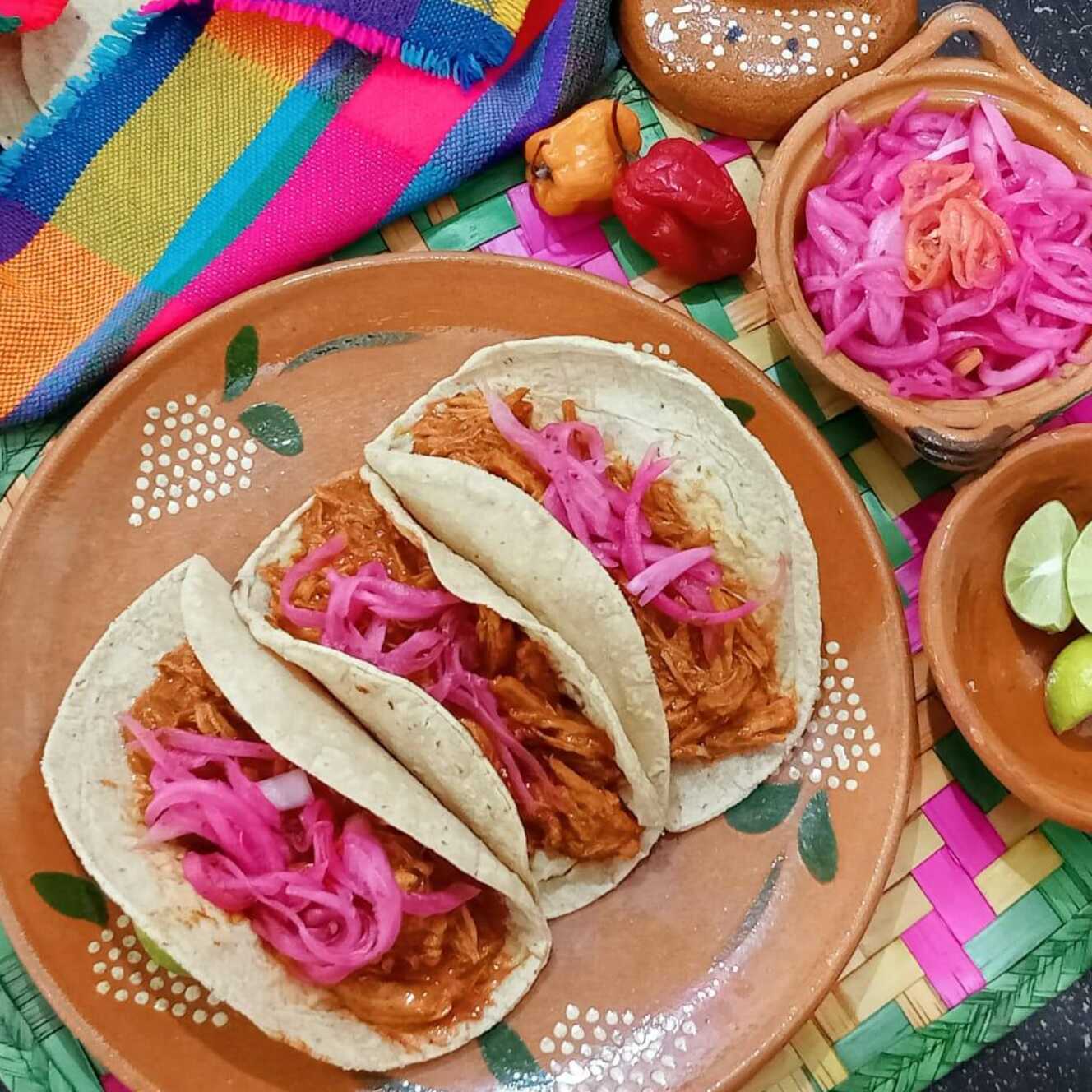Taco Cochinita en Maiz