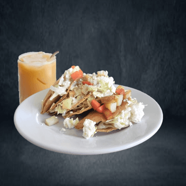 Tacos Dorados de Carnitas +Agua de Fruta del Dia