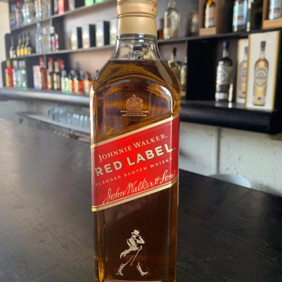 ETIQUETA ROJA 700 ML.