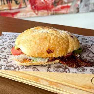 Torta de Pierna Adobada Horneada