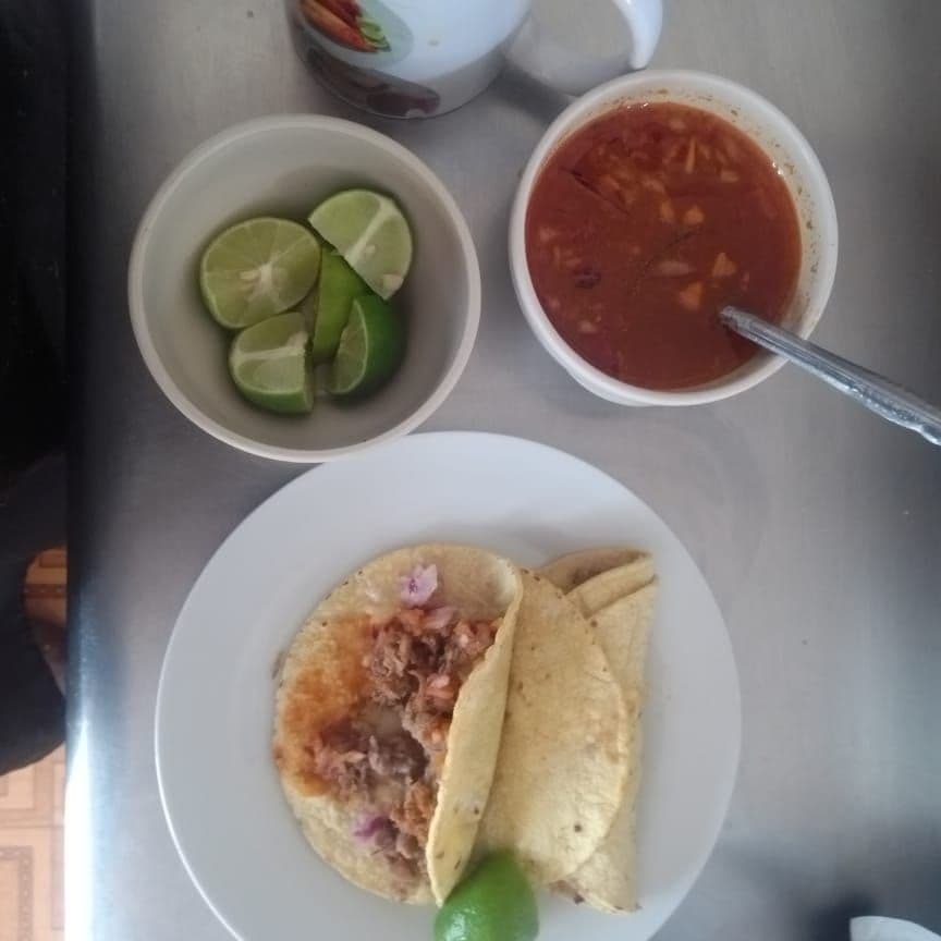 CONSOME CHICO DE birria maciza