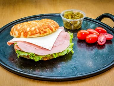 Bagel de Jamón