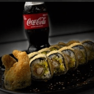 Roll Tempura Bansay Langostino + CocaCola 250ml