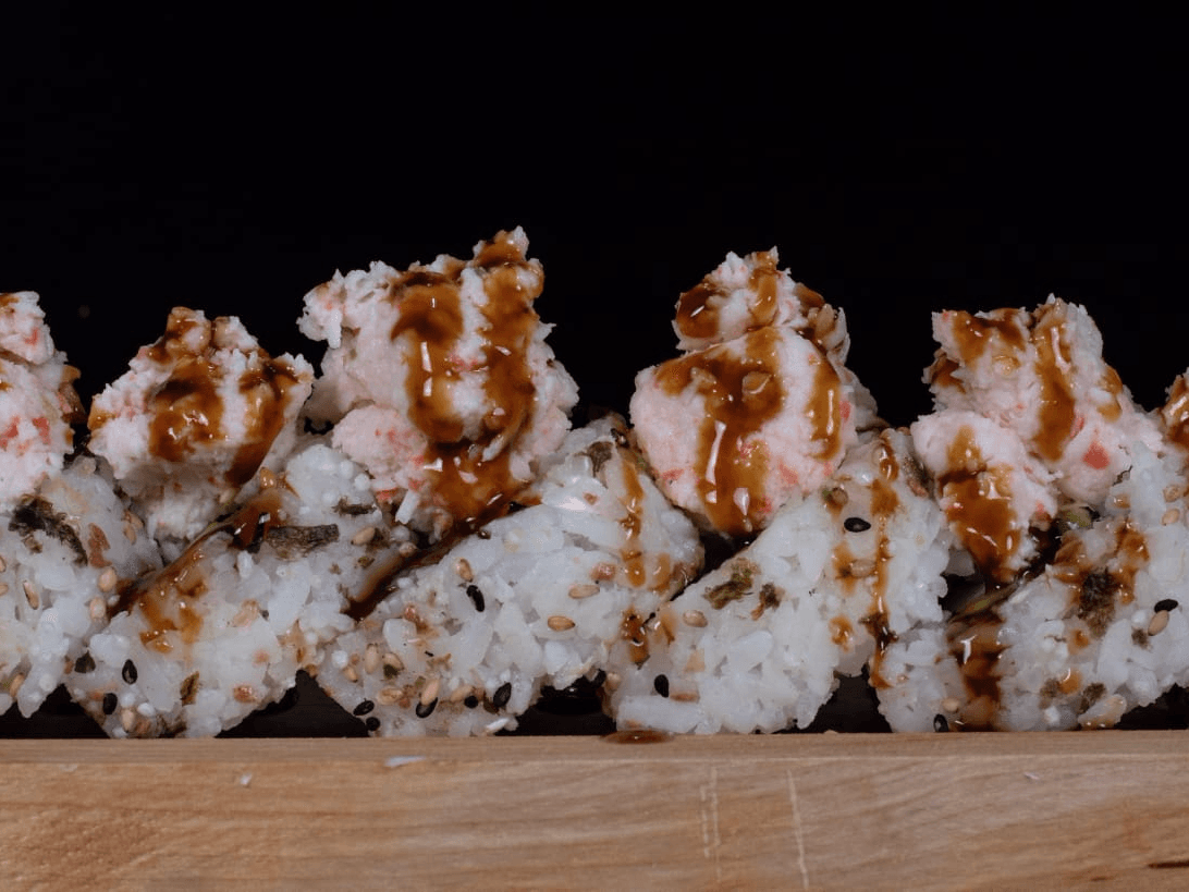 COMBO TICO ROLL + BEBIDA