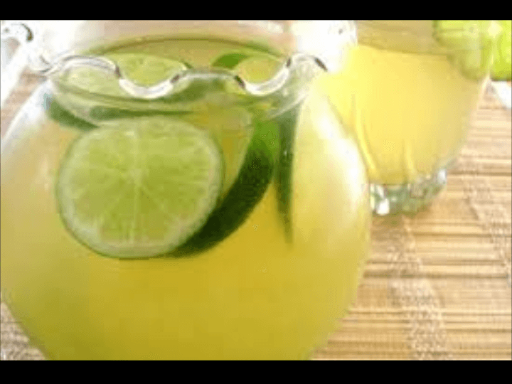 Agua de Limón