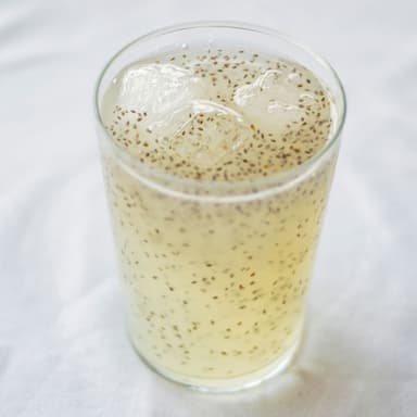 Agua de Limón con Chía