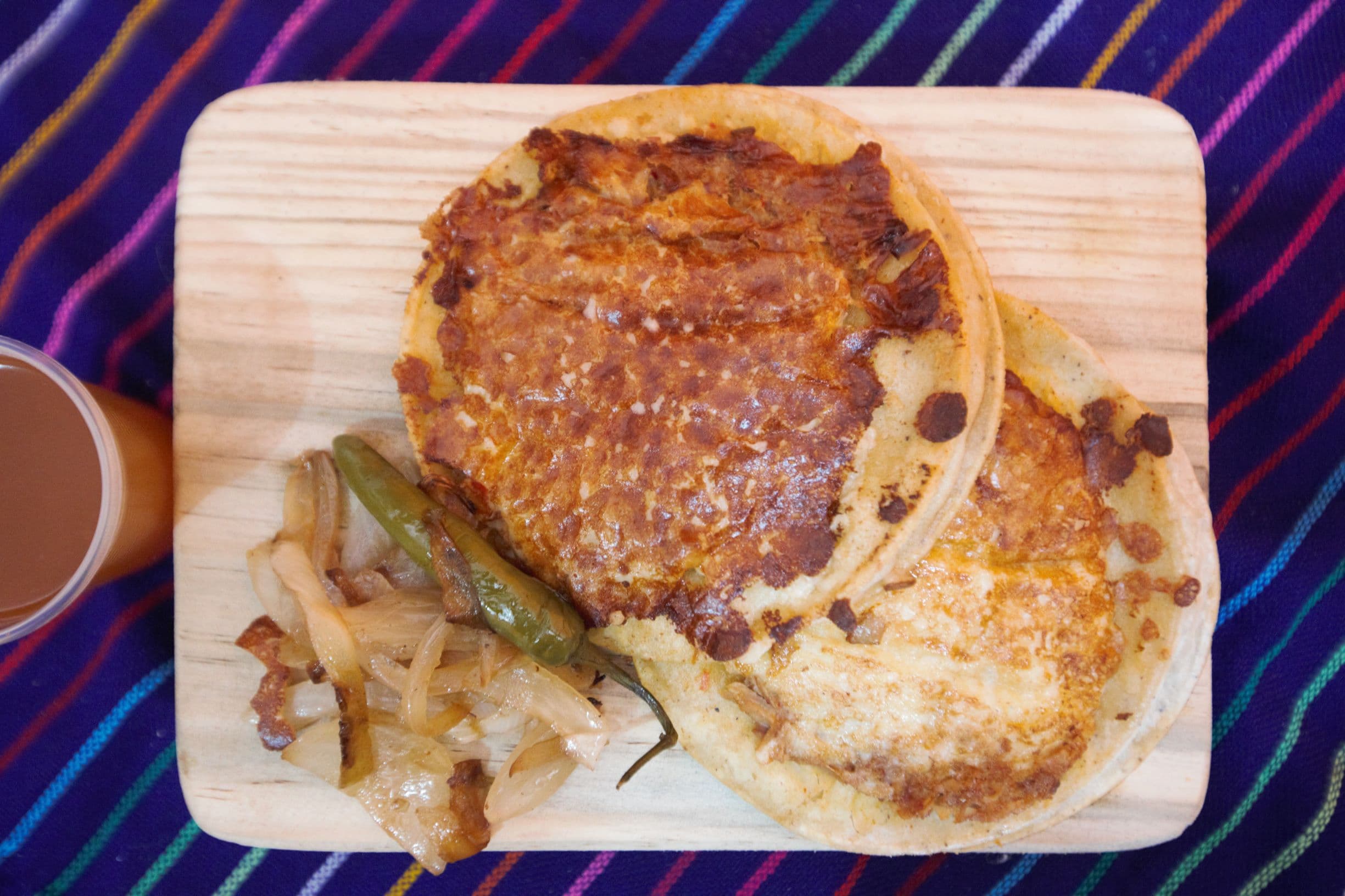 Pellizcada de Barbacoa con Queso