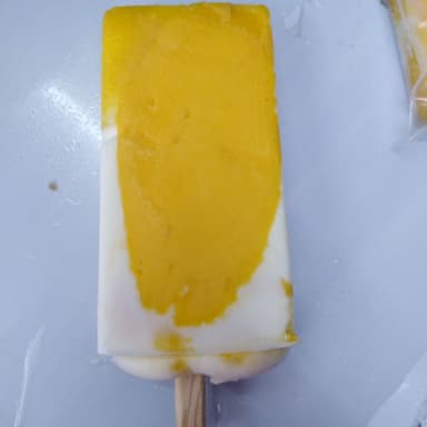 Paleta de Yogurt con Mango