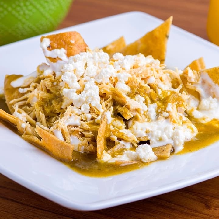 Chilaquiles con Pollo