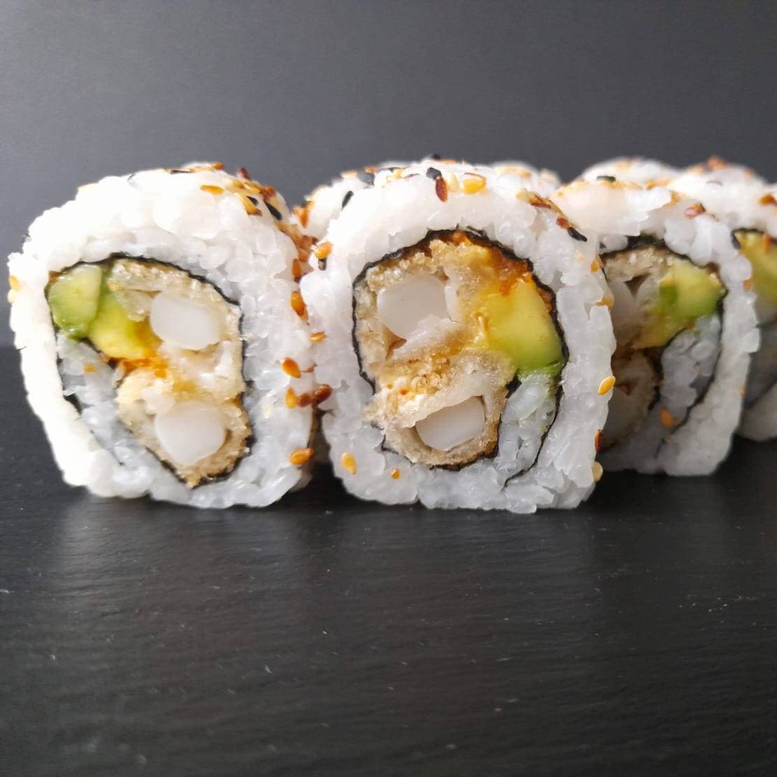 Combo Tokio Rolls + Te de Limón