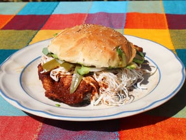 Cemita de Carne Enchilada
