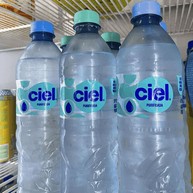 Agua natural