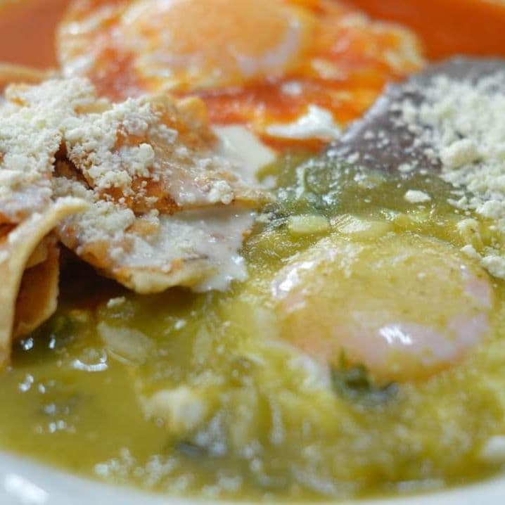 Chilaquiles de Pollo en Salsa Verde