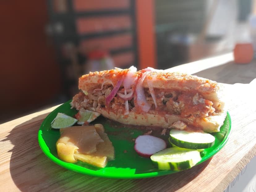 Av de las Carnitas