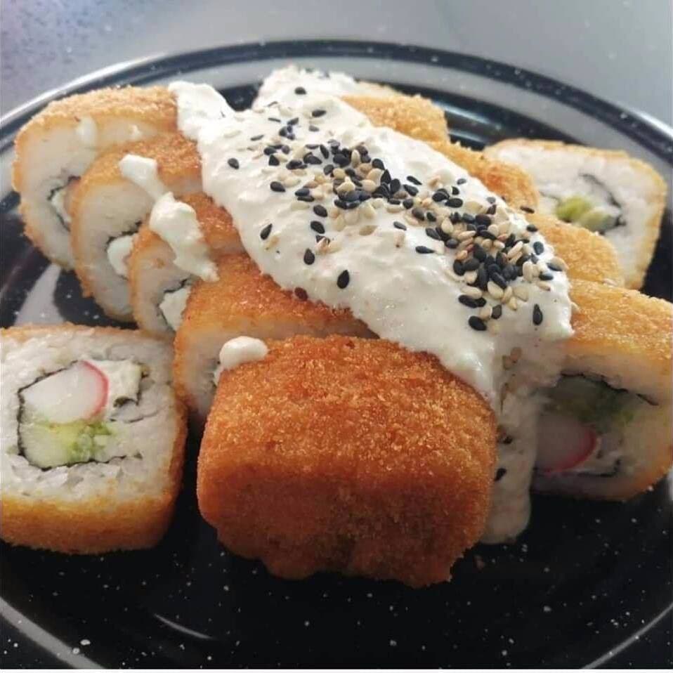 Maki Empanizado California Cangrejo