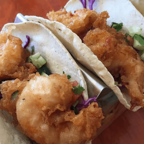 3 Tacos de Camarón + Bebida