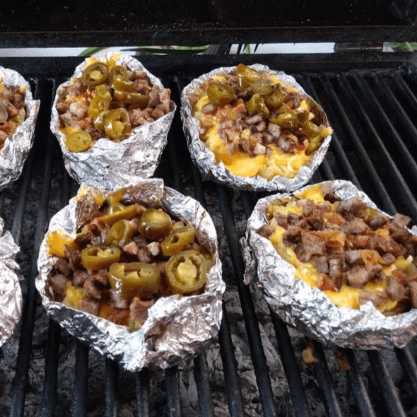 Papa Bistec tocino + papas fritas