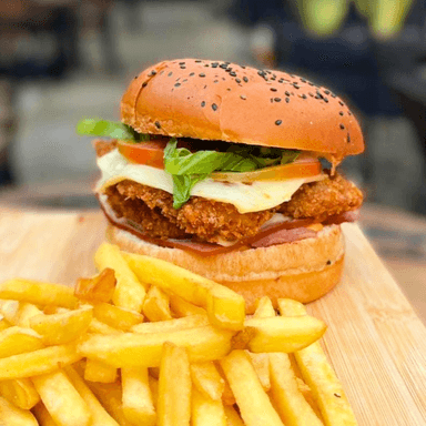 Valluna Burger + Papas + Gaseosa
