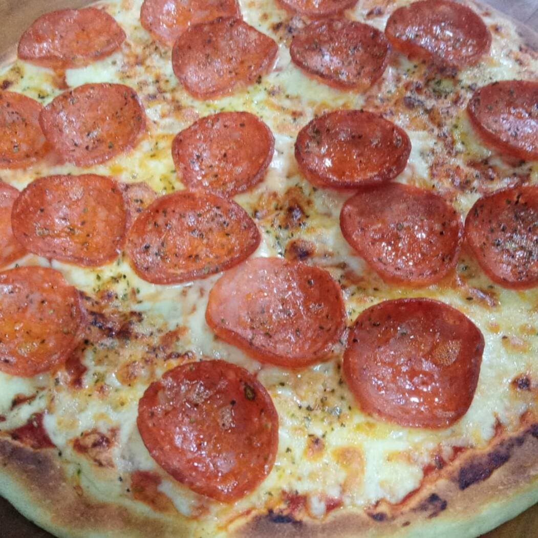 Pizza Pepperoni Grande 30 cm