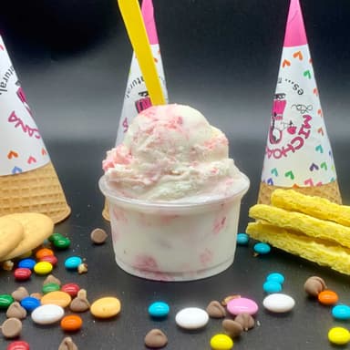 Helado en Vaso de Fresas con Crema