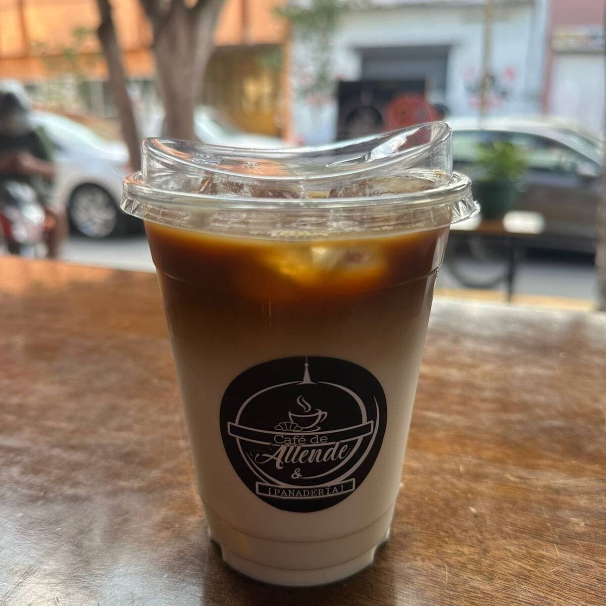 Café Frío Cajeta Latte