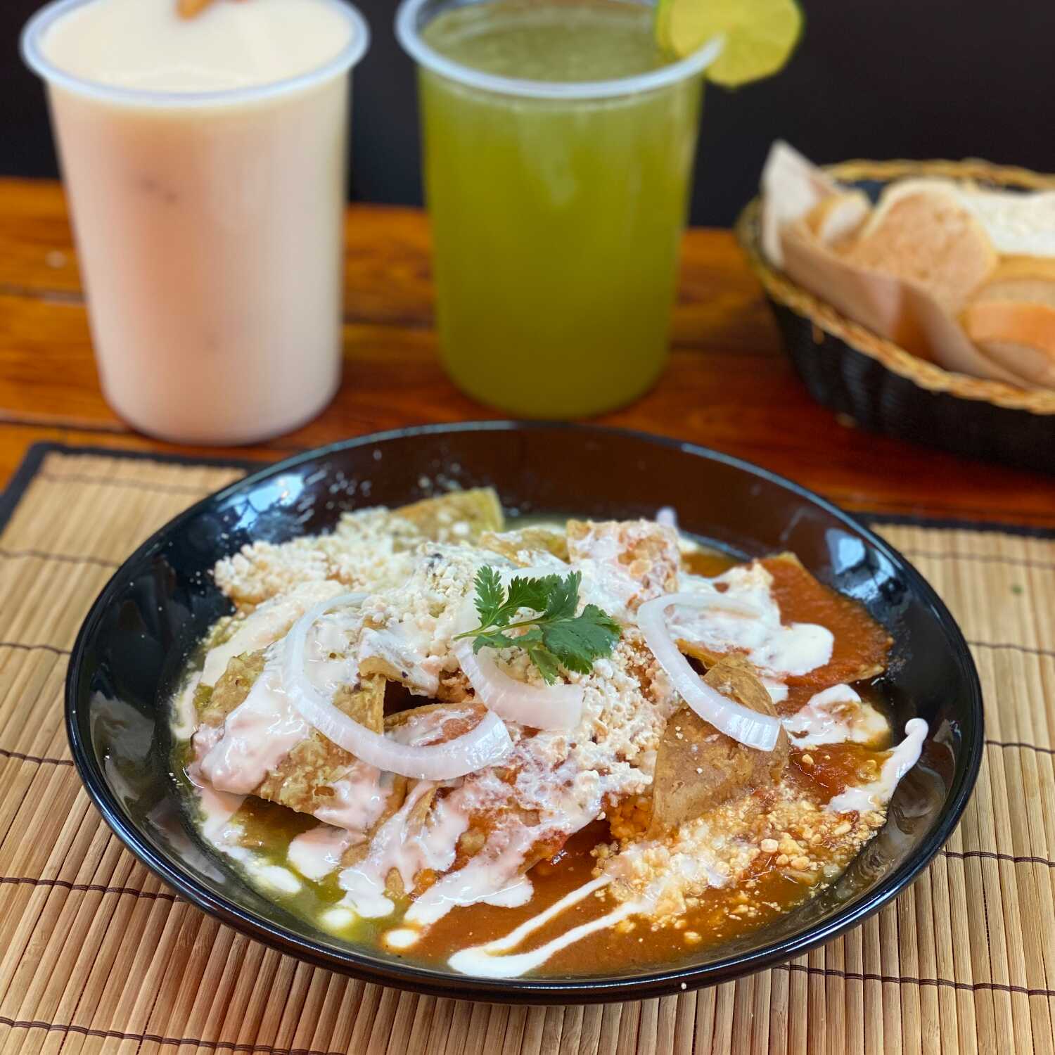 Chilaquiles con Buebito Estrellado
