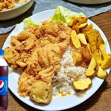 Mostro Pio más Pepsi Botella 355 ml