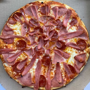 Pizza Carnes Frias 4rebanadas