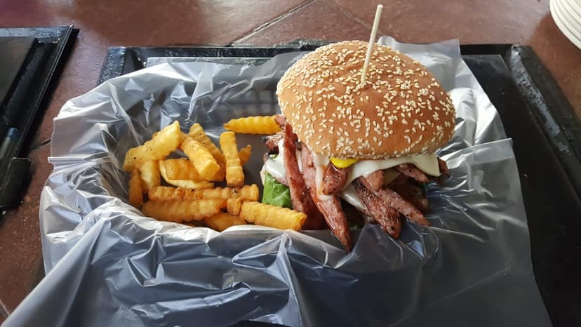 Hamburguesas al Carbón Ruta 99