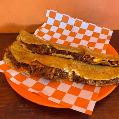 Rifle con guiso