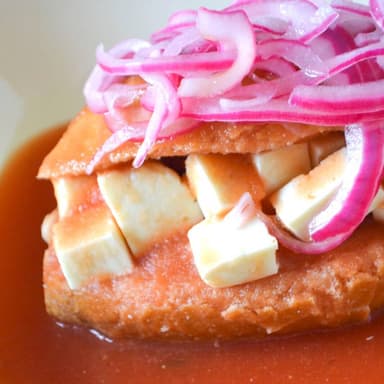 Torta Ahogada de Queso Panela Tamaño Mini