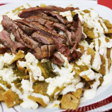 CHILAQUILES RANCHEROS (con Carne Asada)