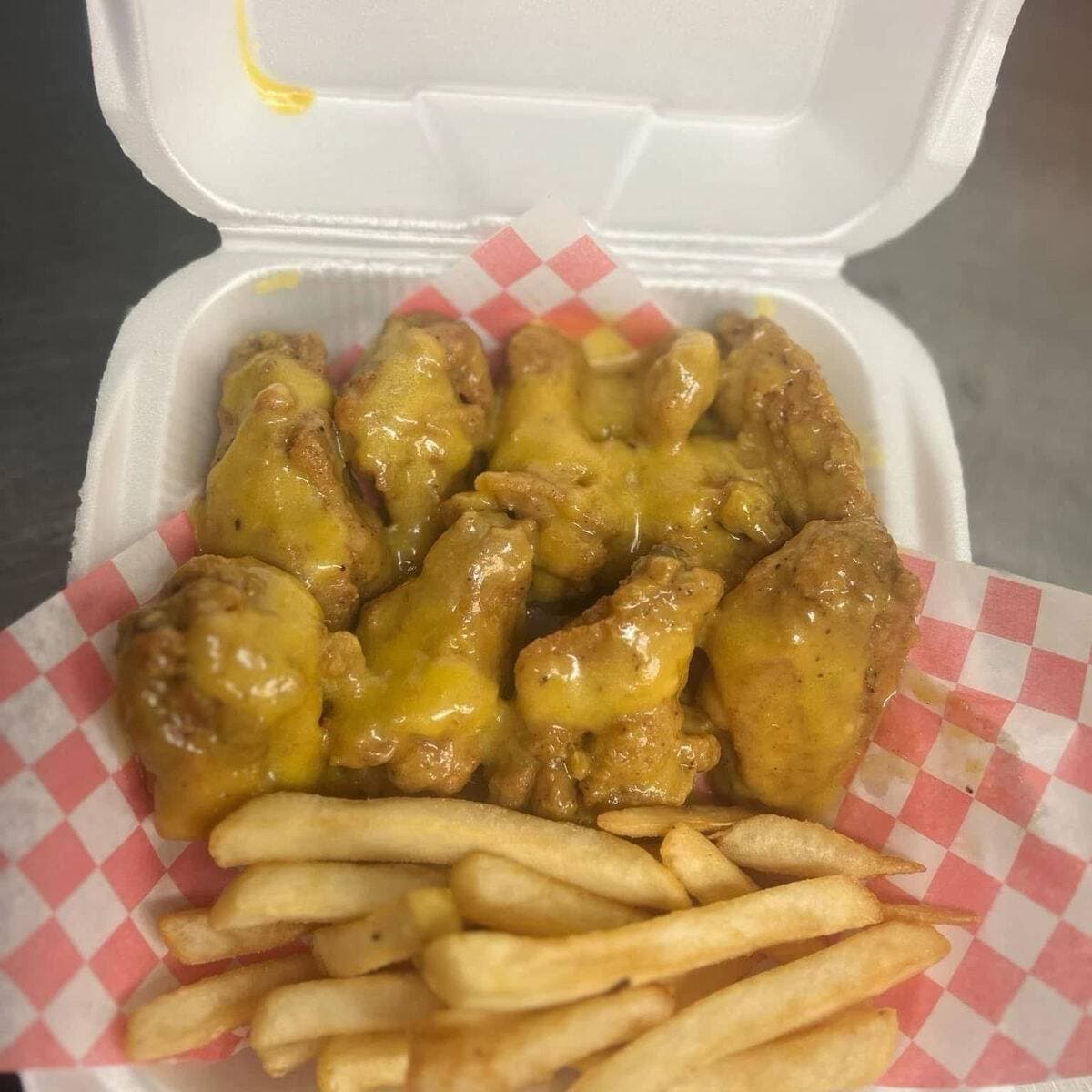 20 ALITAS + PAPAS