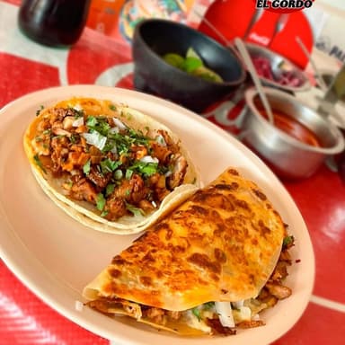 Combo quesadilla y taco
