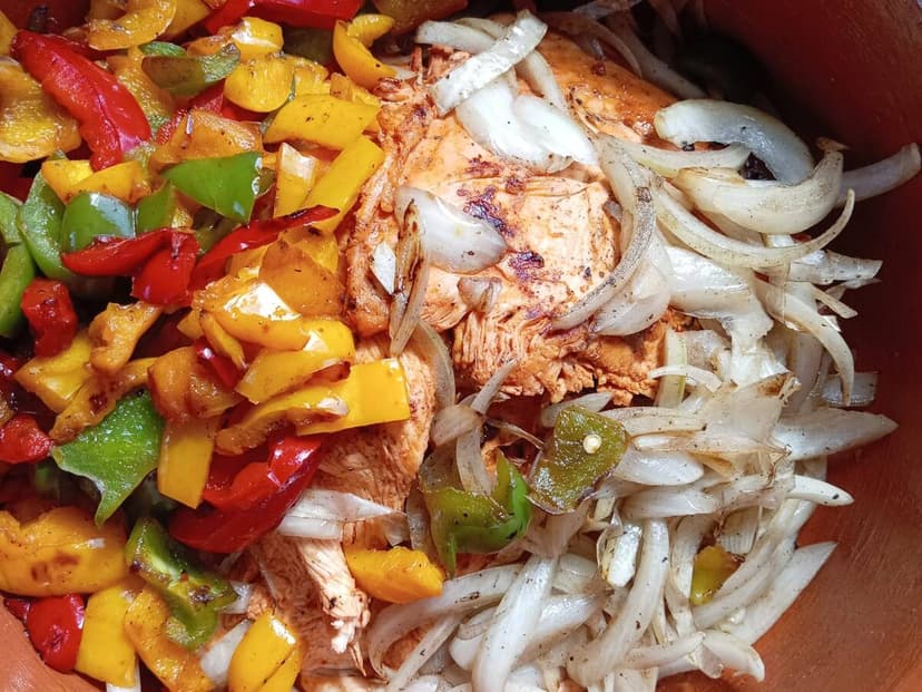 Ta'Cabrón (tacos de guisado)